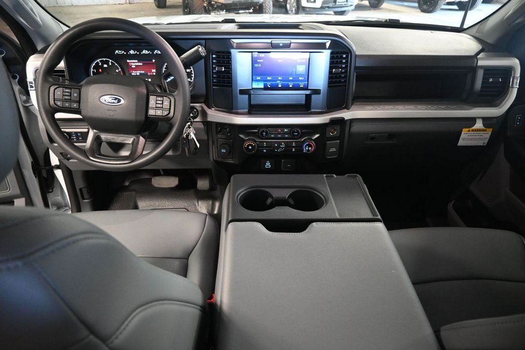 New 2026 Oxford White Ford XL image 21