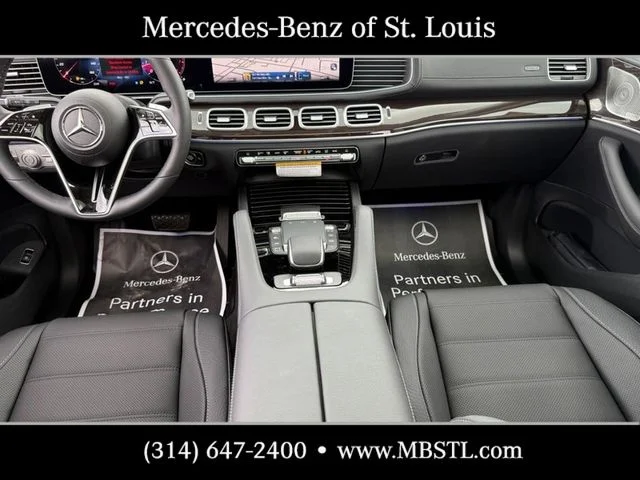 New 2026 Polar White Mercedes-Benz GLS 450 image 8