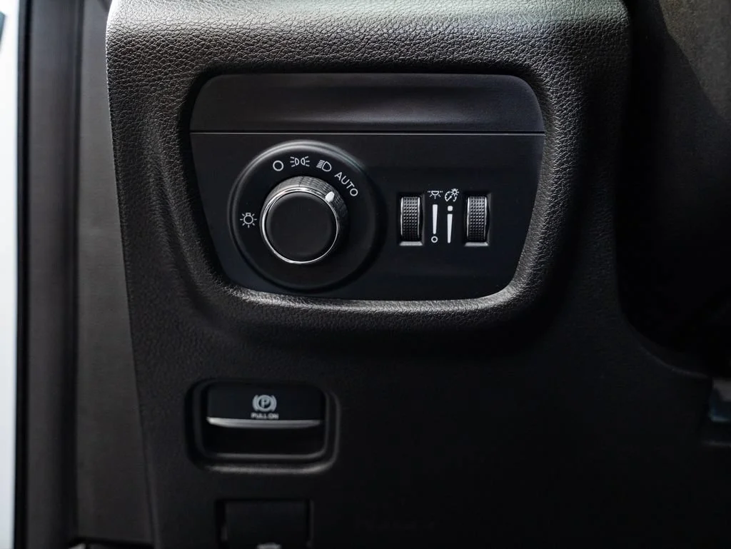 Used 2023 Bright White Clearcoat Jeep Altitude image 42
