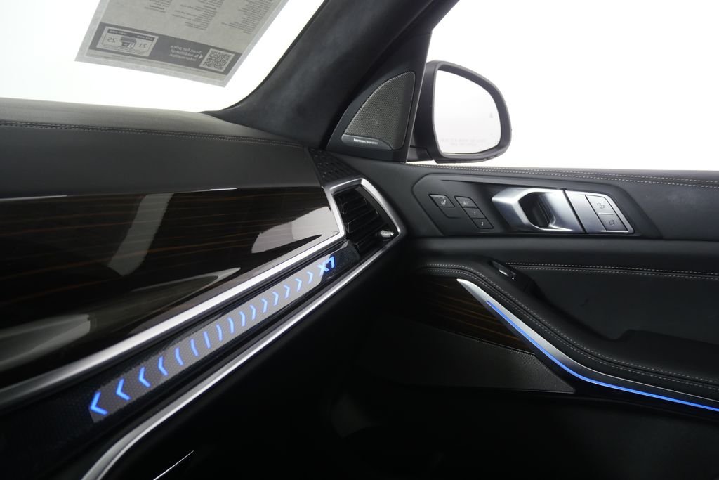 Certified Used 2026 Sparkling Copper Metallic BMW xDrive40i image 25