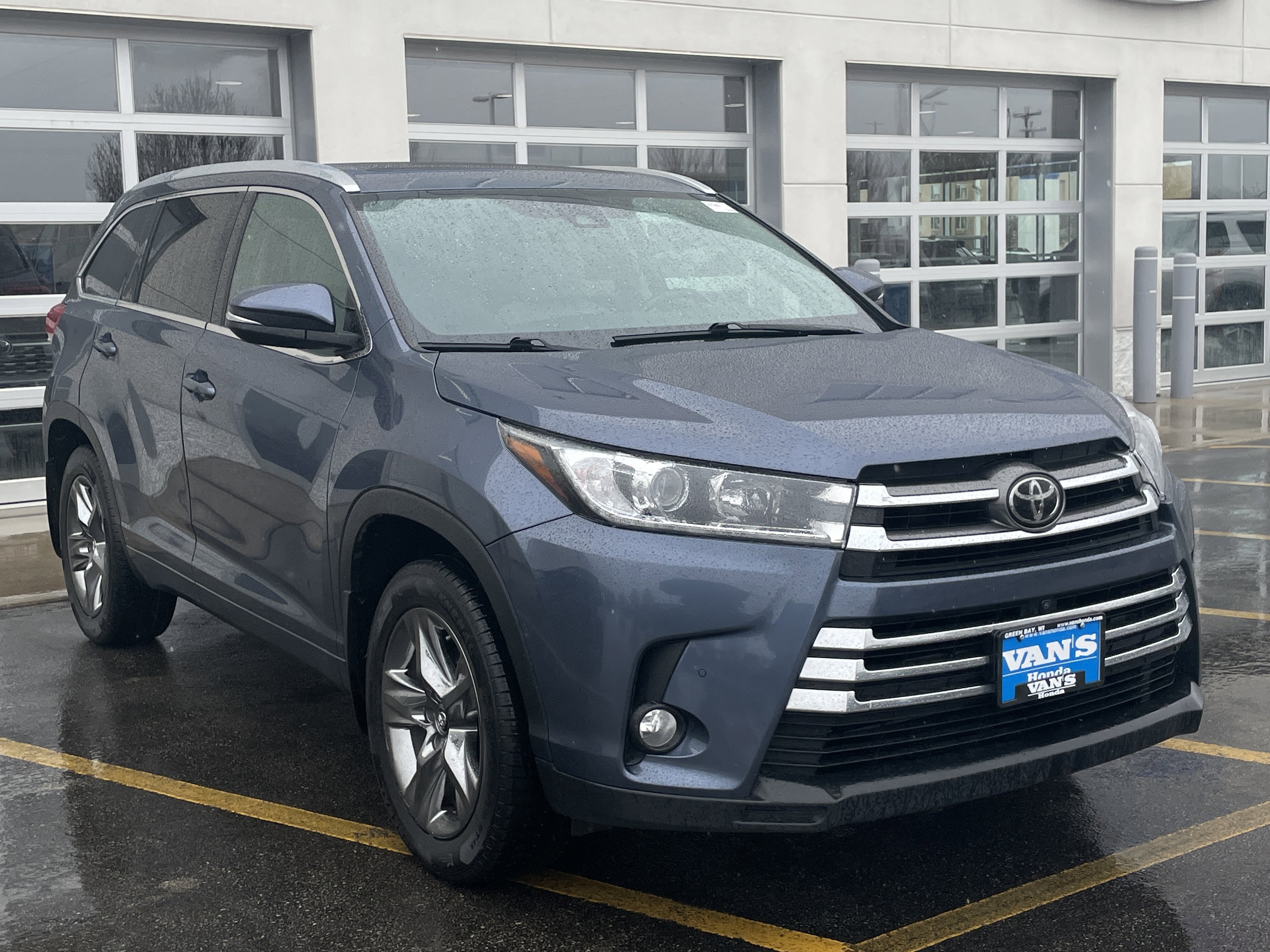 2017 Toyota Highlander Limited Platinum