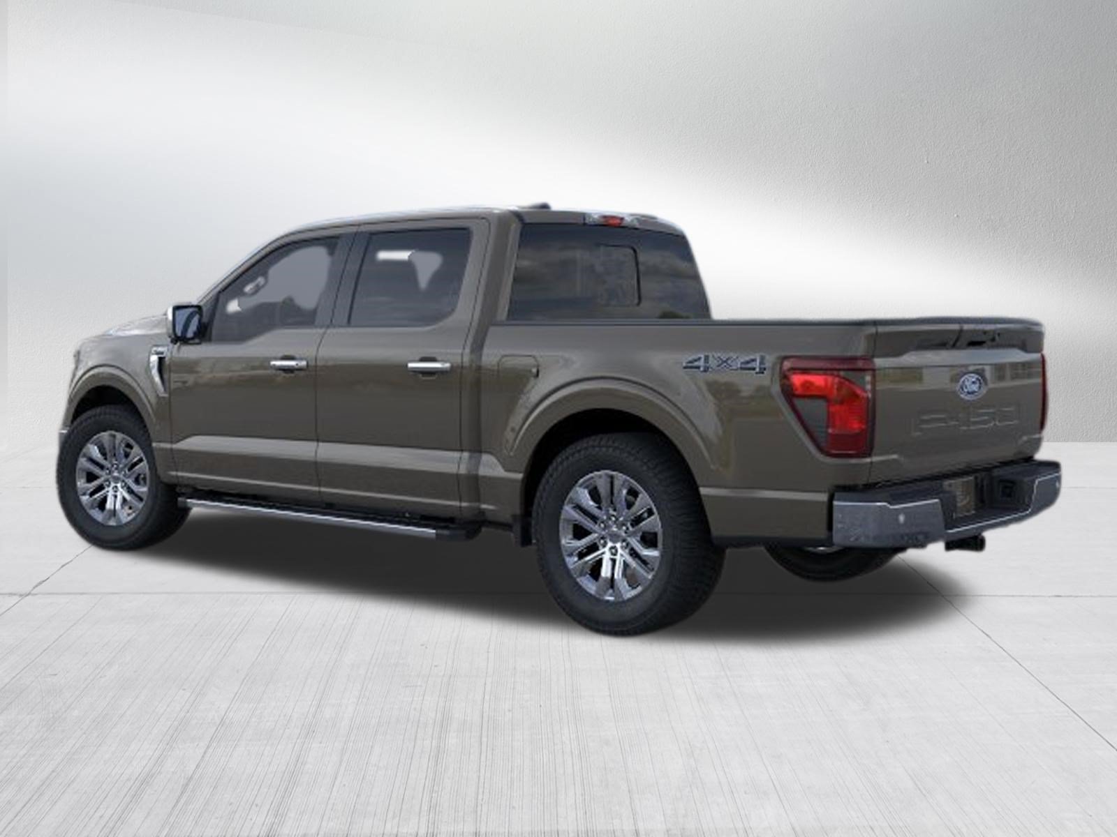 New 2026 Marsh Gray Ford XLT image 19