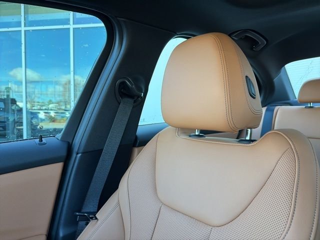 Used 2026 White BMW M340i image 20
