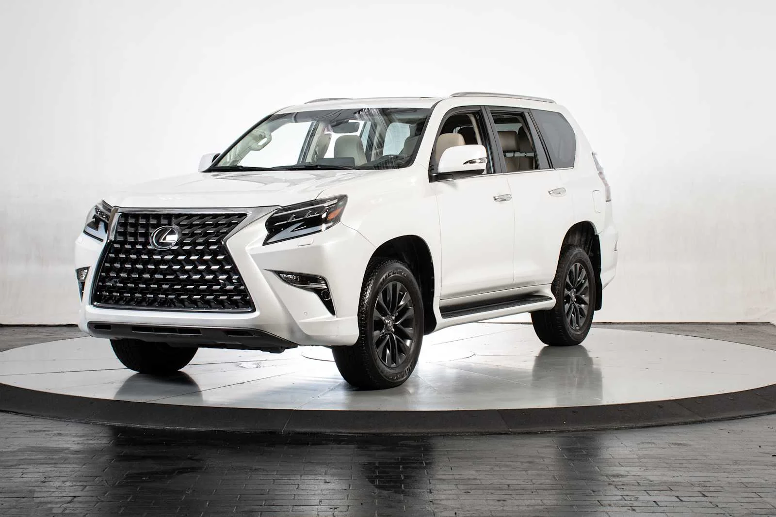 2023 Lexus GX 460 460 PREMIUM's photo