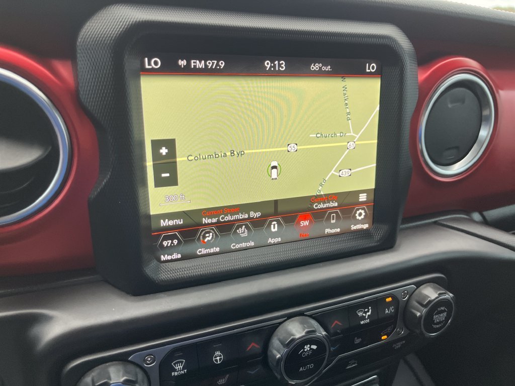 Used 2022 Gray Jeep Rubicon image 19