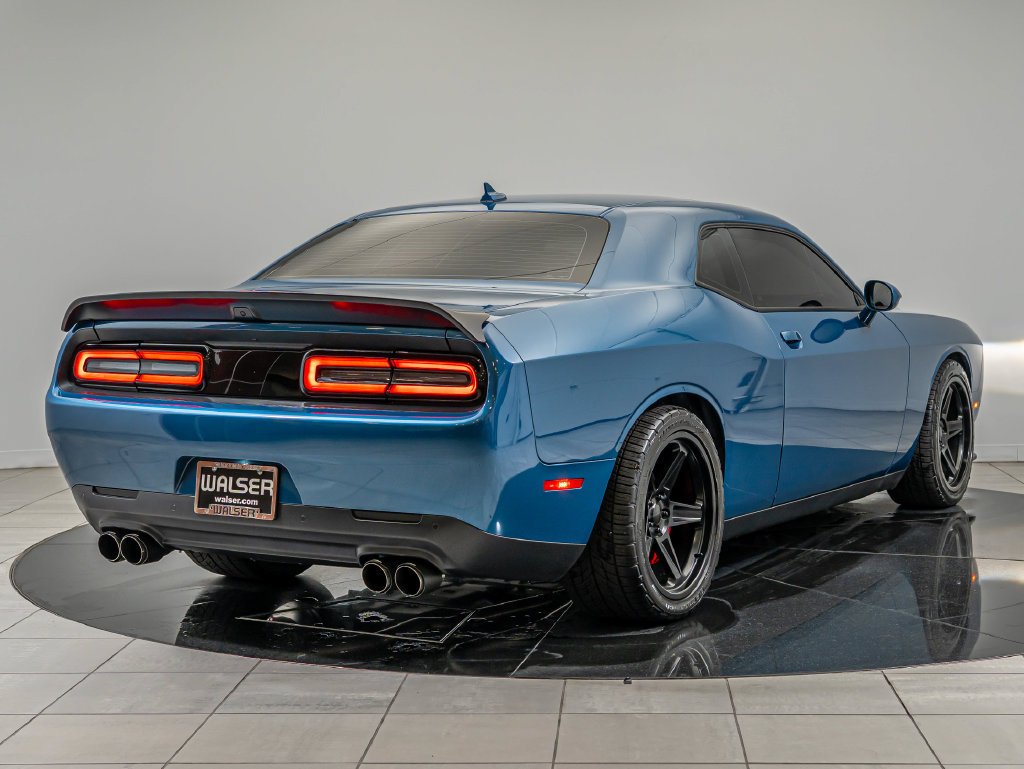Used 2023 Frostbite Dodge SRT Hellcat Jailbreak image 5