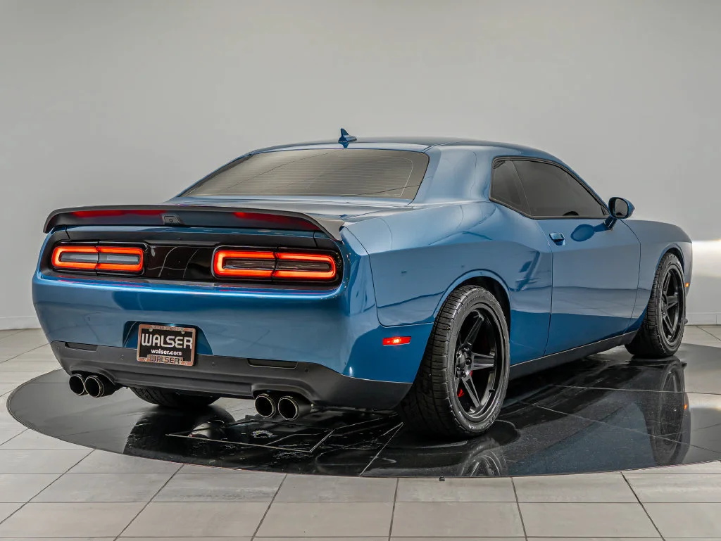 Used 2023 Frostbite Dodge SRT Hellcat Jailbreak image 5
