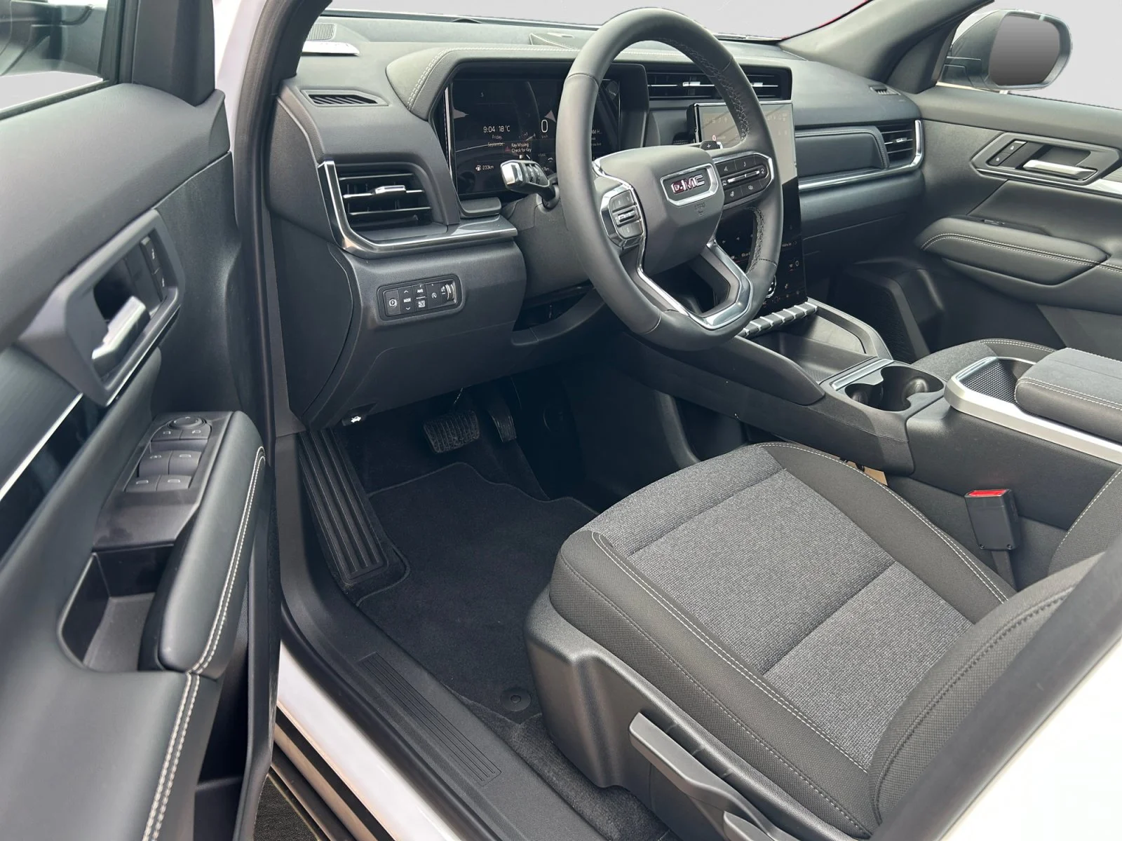 New 2027 Summit White GMC AWD Elevation image 12