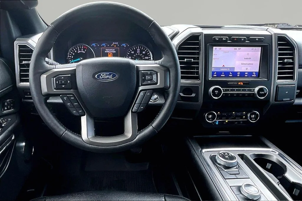 Certified Used 2020 Agate Black Metallic Ford XLT image 5