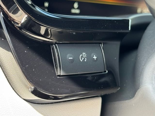 New 2027 2T RAD WHT INFINITI Autograph AWD image 27