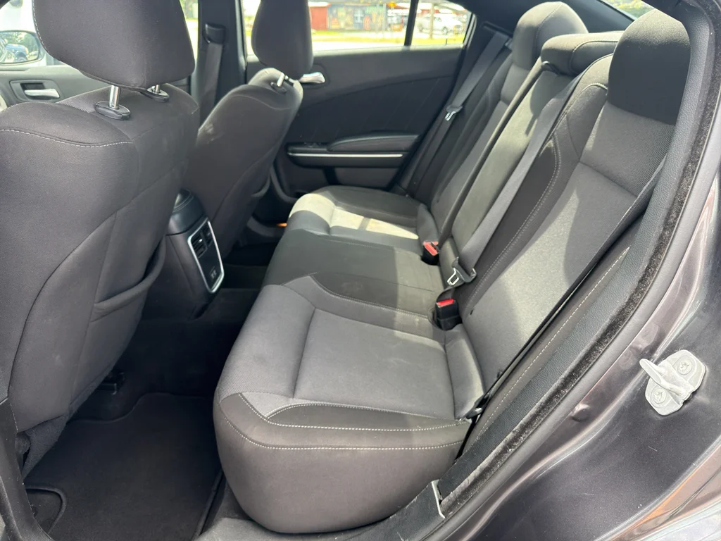Used 2022 Granite Pearlcoat Dodge SXT image 20