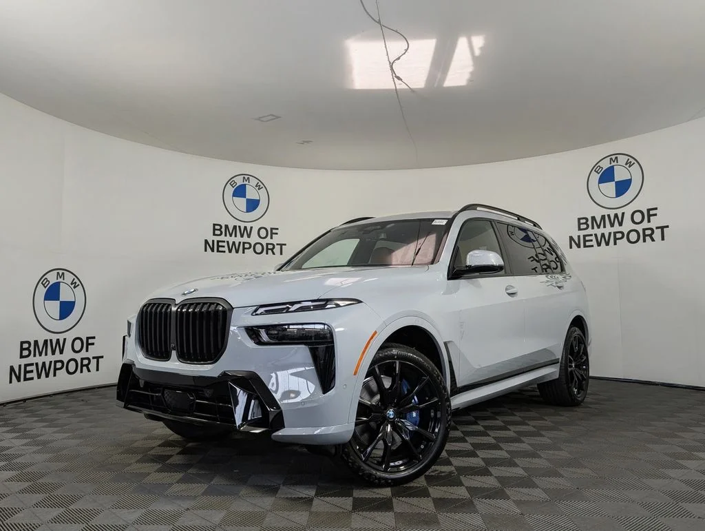 2027 BMW X7