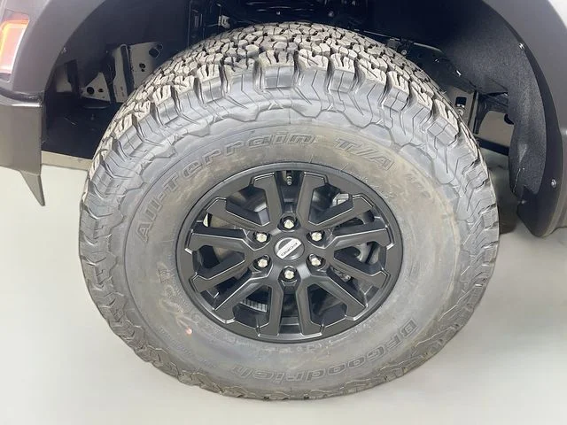 New 2026 Carbonized Gray Metallic Ford Raptor image 33