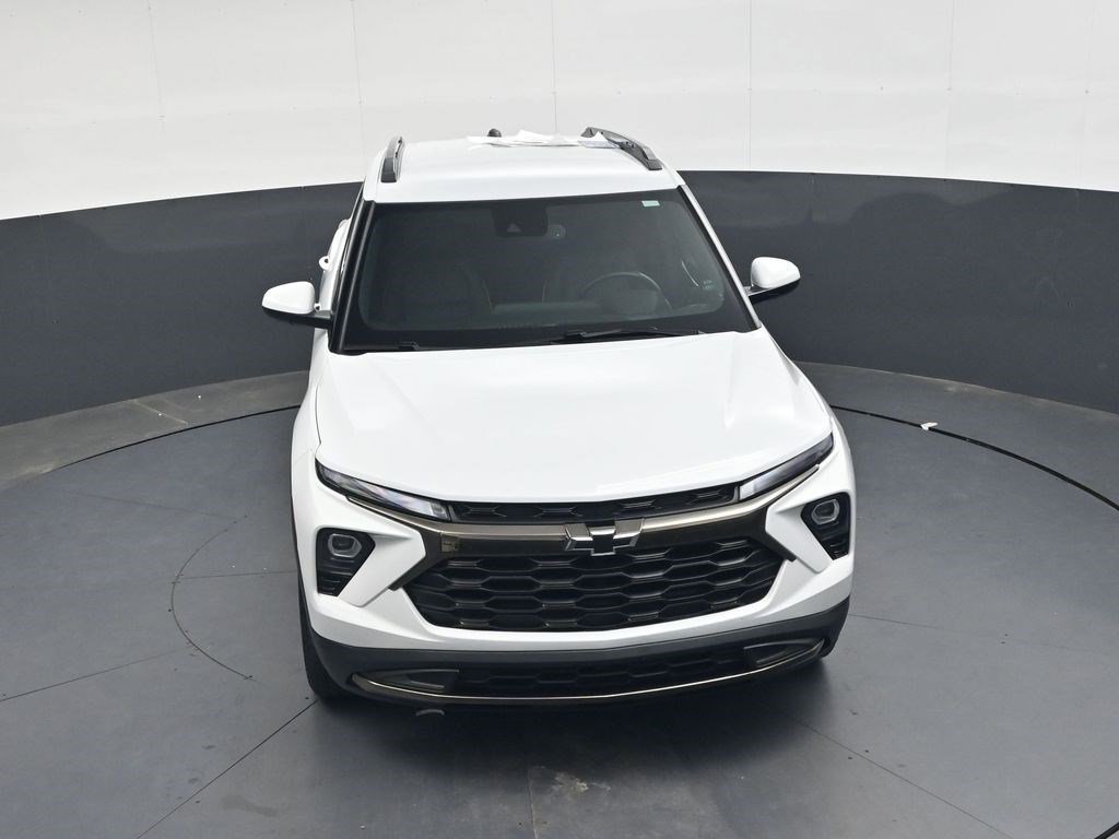 Used 2024 Summit White Chevrolet ACTIV image 30