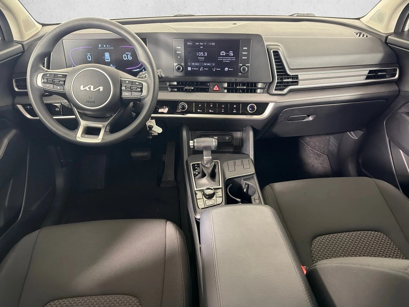 Used 2025 Snow White Pearl Kia LX image 22