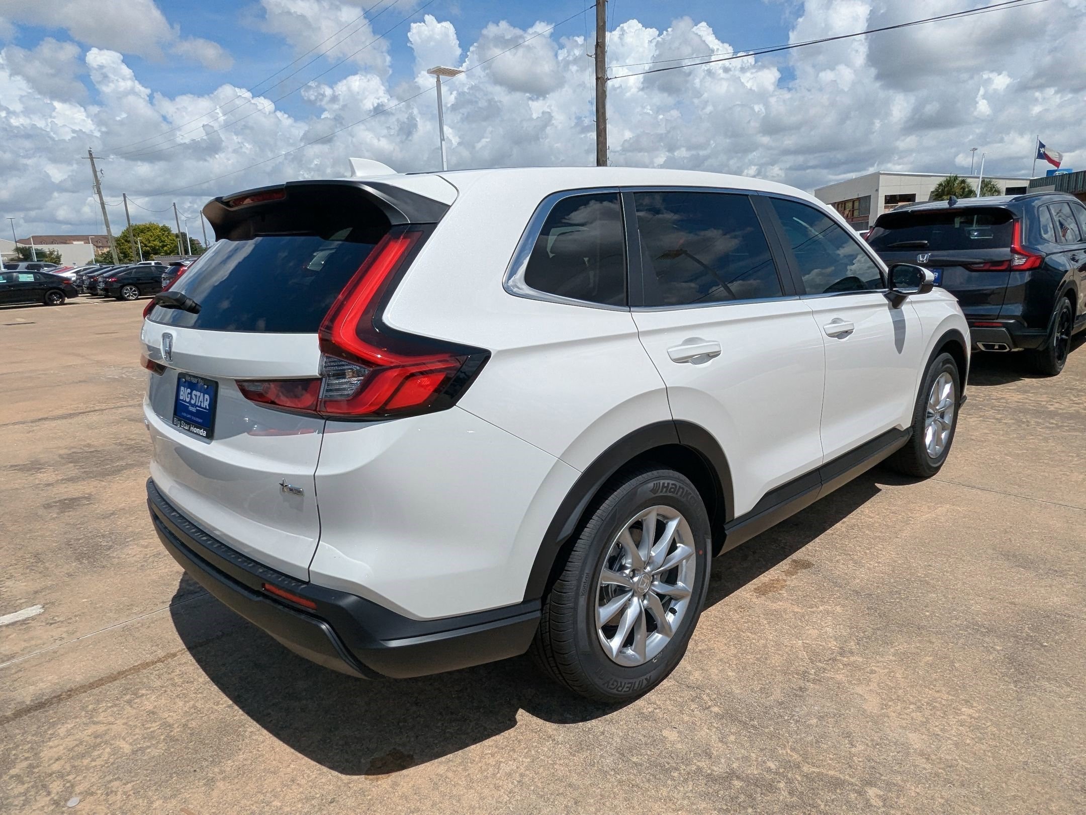 New 2026 Platinum White Pearl Honda EX image 4