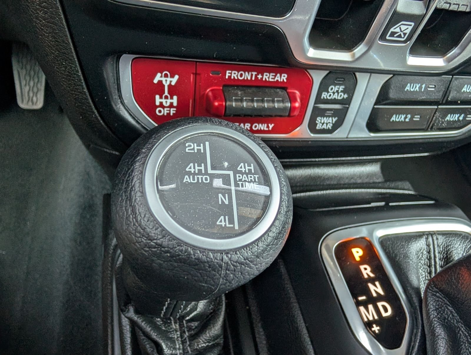 Used 2024 White Jeep Rubicon 4xe image 8