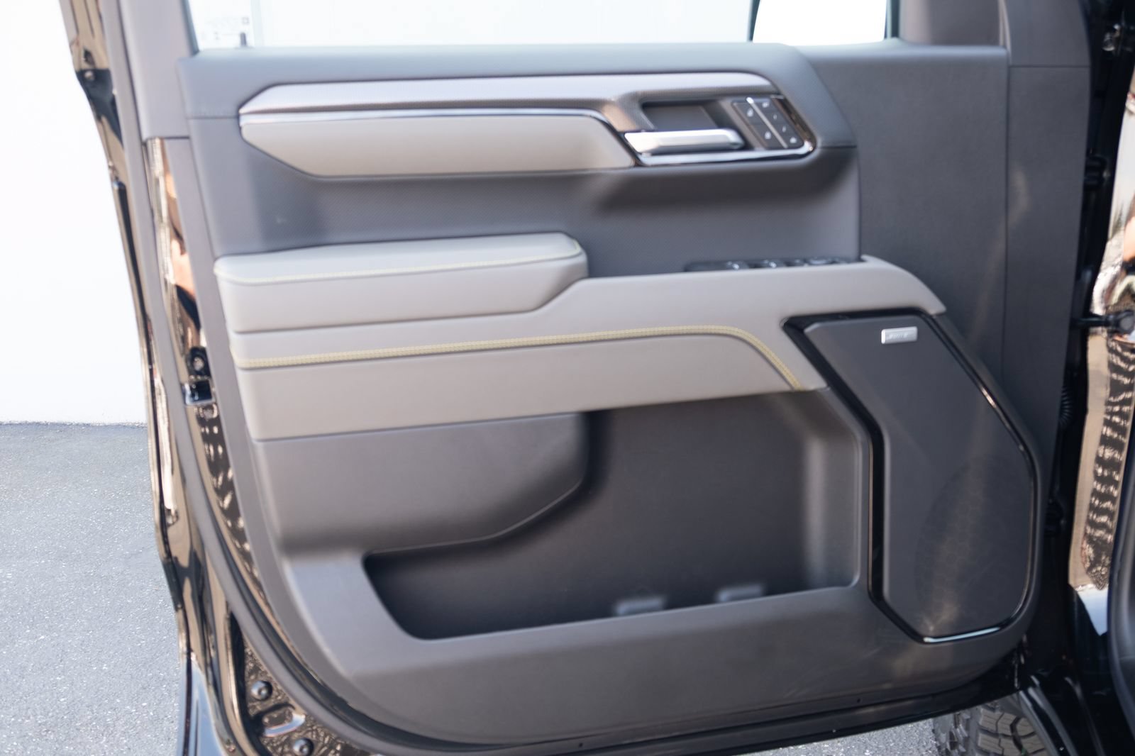 2026 Chevrolet Silverado 1500 ZR2 - Photo 15