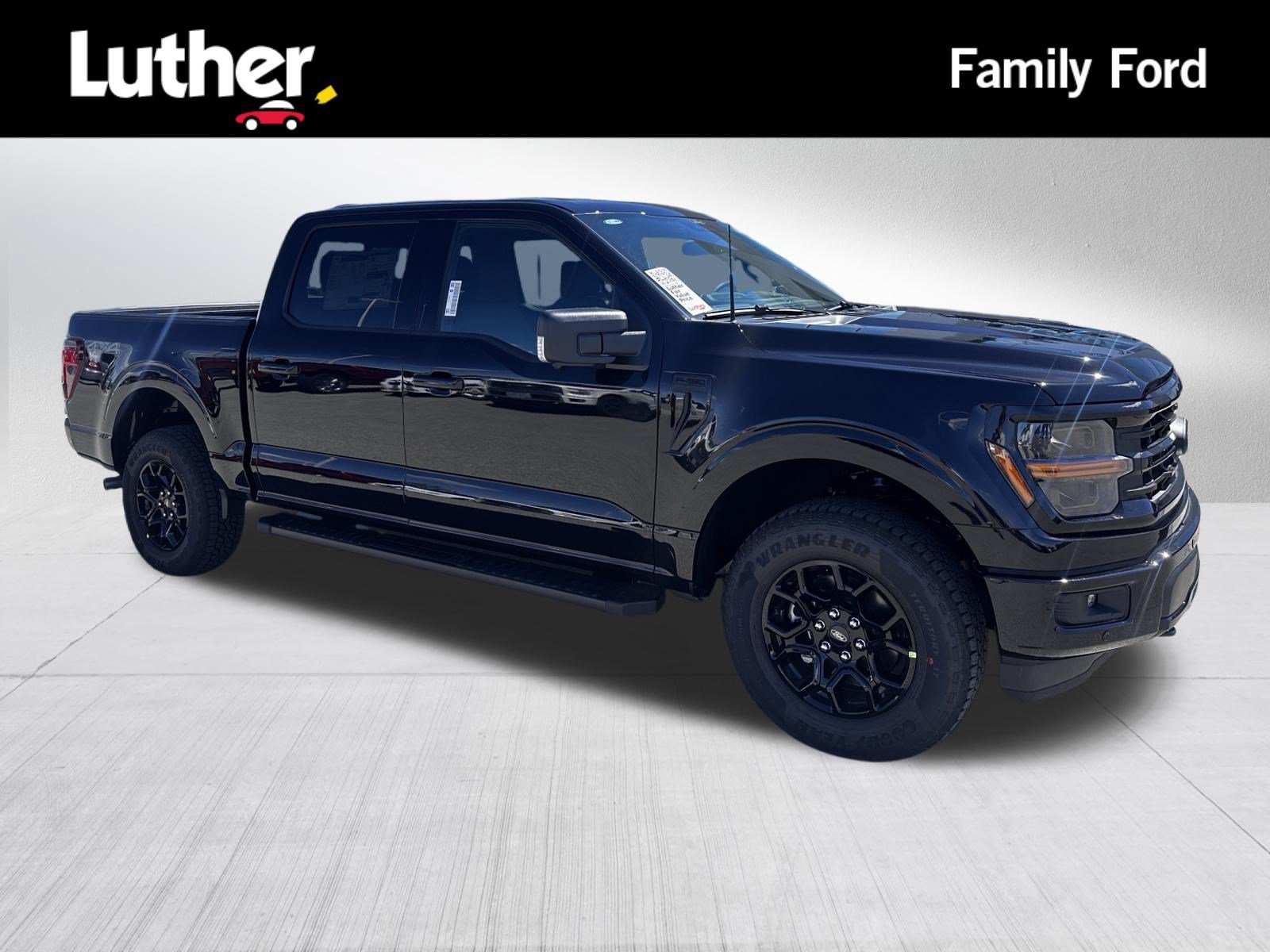 New 2026 Agate Black Metallic Ford XLT image 1