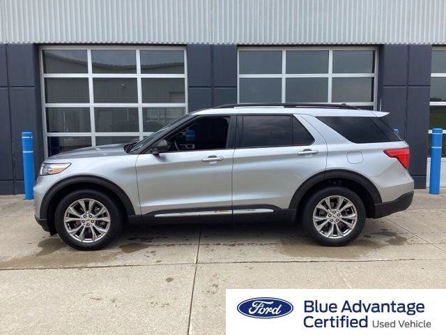Certified Used 2023 Silver Ford XLT image 1