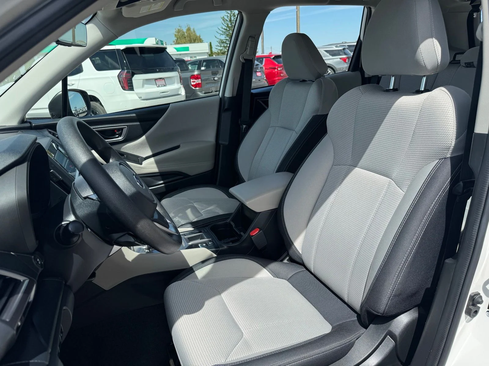 Used 2023 White Subaru Base image 13
