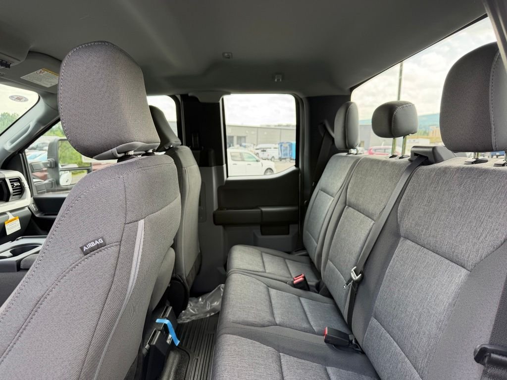 New 2026 Oxford White Ford F-250® XL image 6