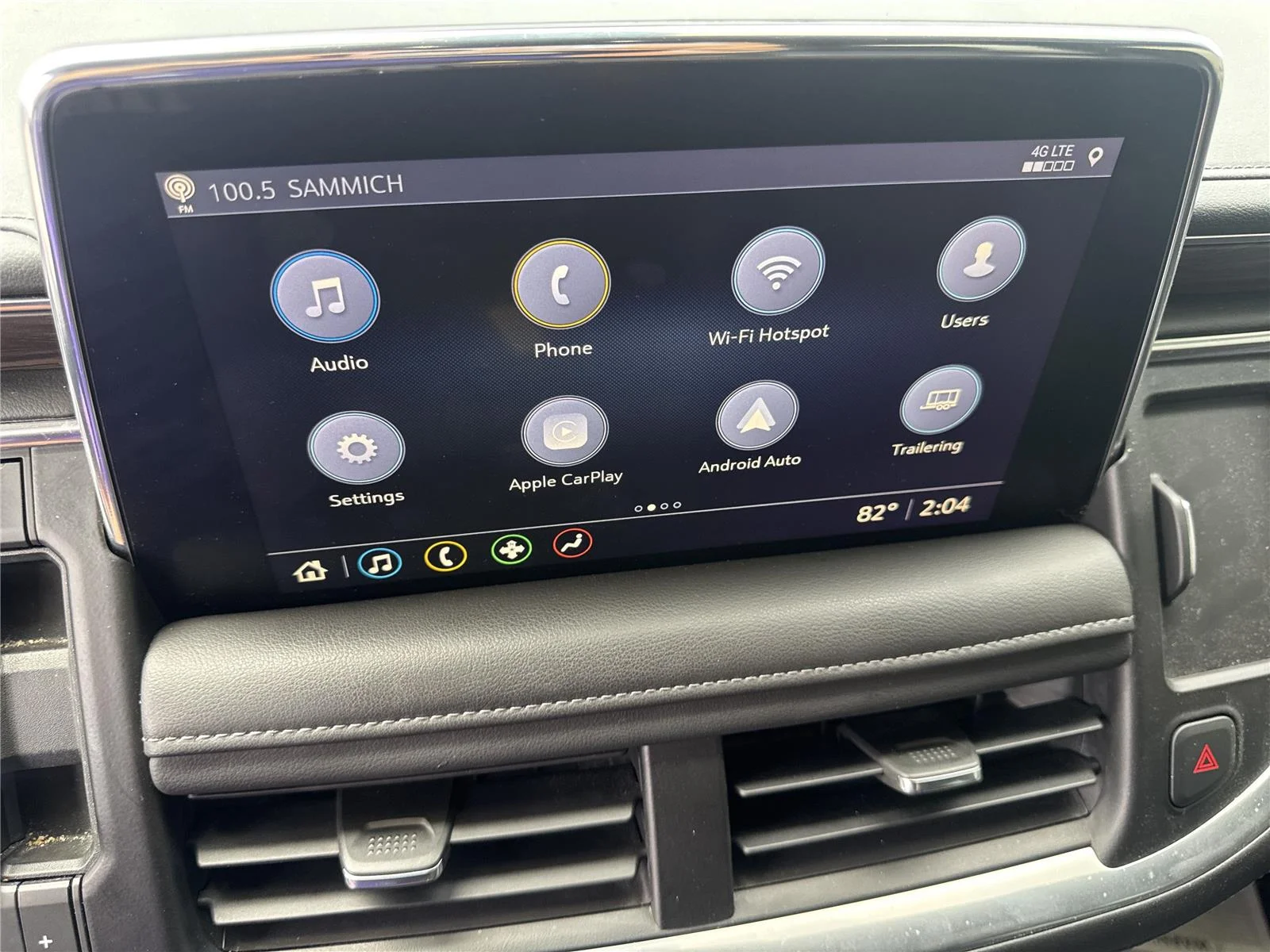 Used 2021 SUMMIT WHITE Chevrolet LT image 27