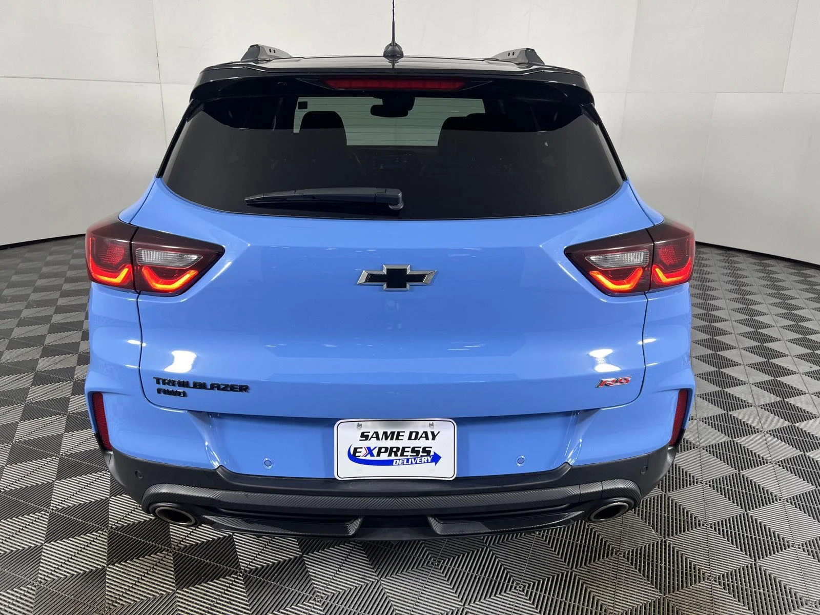 Used 2024 Fountain Blue Chevrolet RS image 25