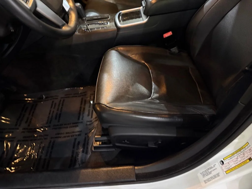 Used 2011 Ivory Chrysler Base image 24