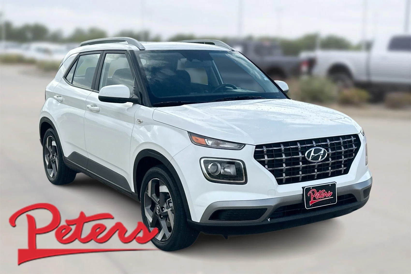 Used 2025 Lunar White Hyundai SEL image 1