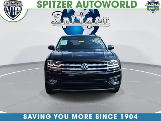 Used 2019 Black Volkswagen SEL image 3