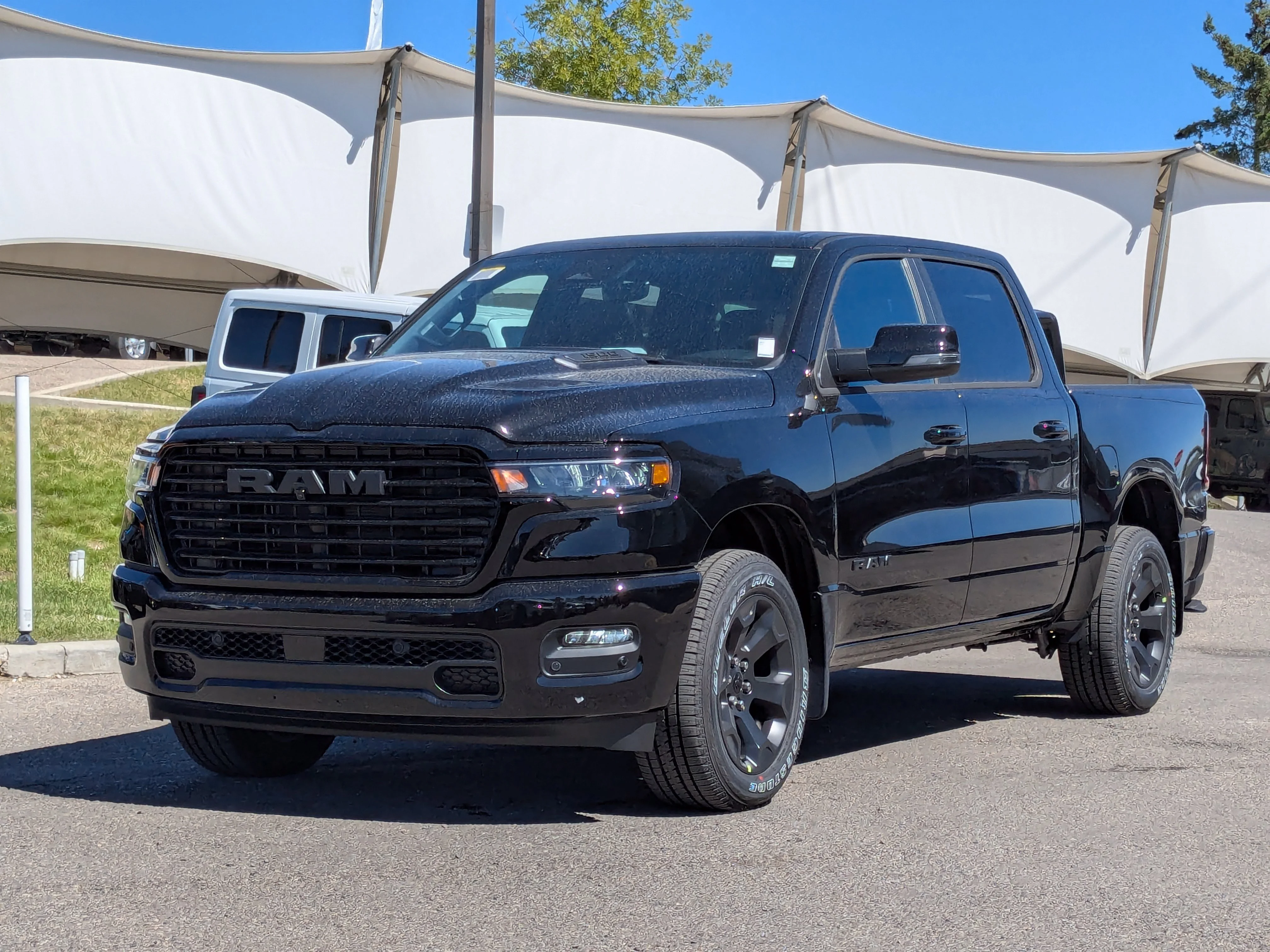 New 2026 Black RAM Sport - 14.4 Display - 19 Spkr Harmon/Kardon - Pano Sunroof - Power Tailgate & Tons More! image 3