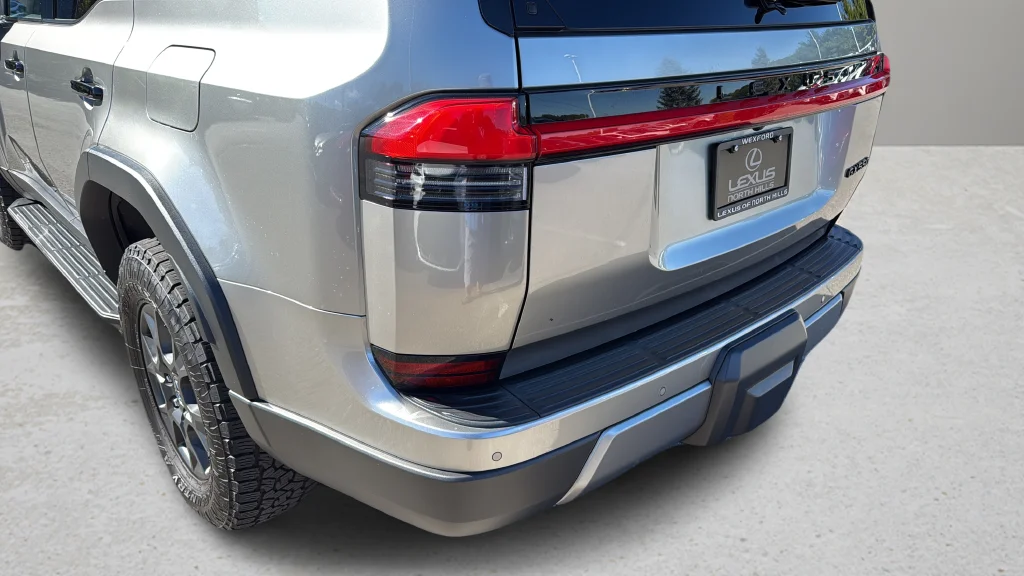Used 2024 Silver Lexus 550 Overtrail+ image 13