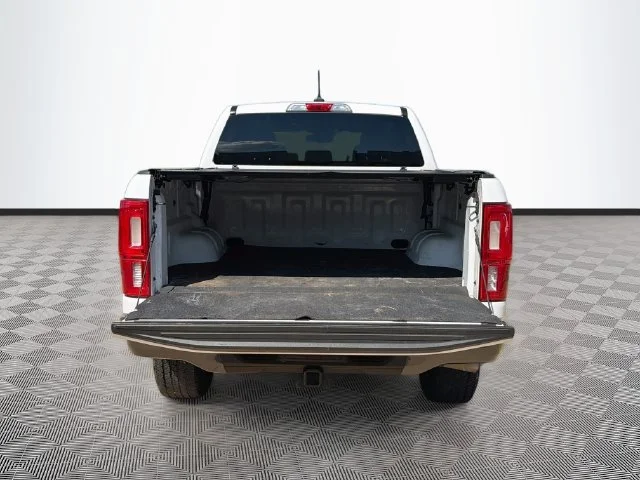 Used 2021 White Ford XLT image 27