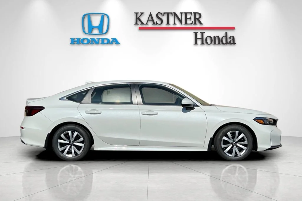 New 2026 Platinum White Pearl Honda LX image 3