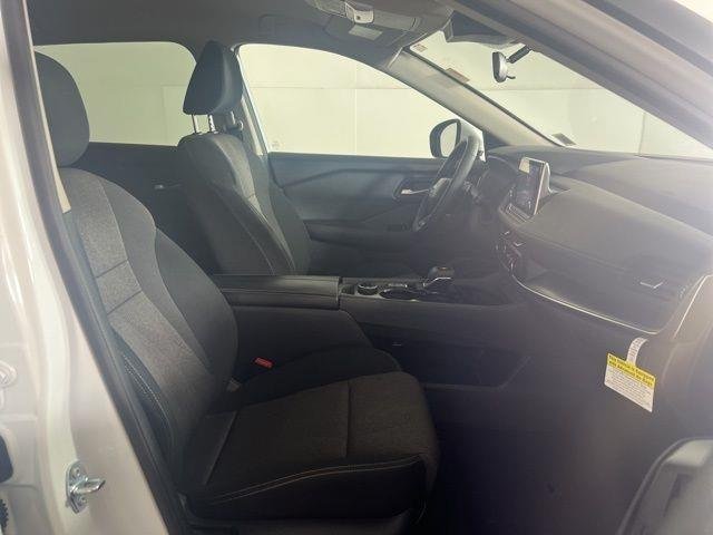 Certified Used 2025 White Pearl Nissan SV image 10