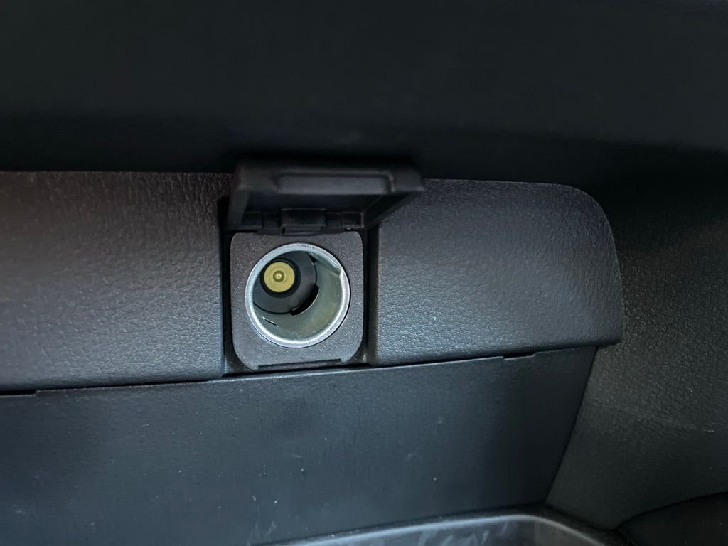 Used 2026 Wind Chill Pearl Mazda Premium image 27