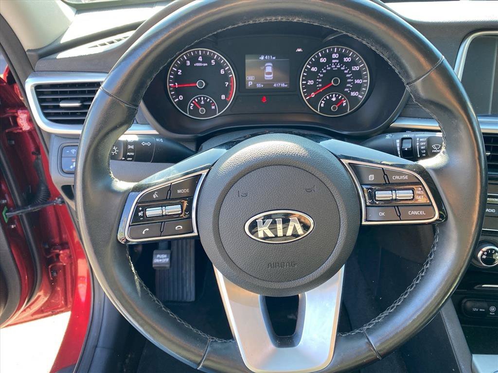 Certified Used 2020 Passion Red Kia SE image 11