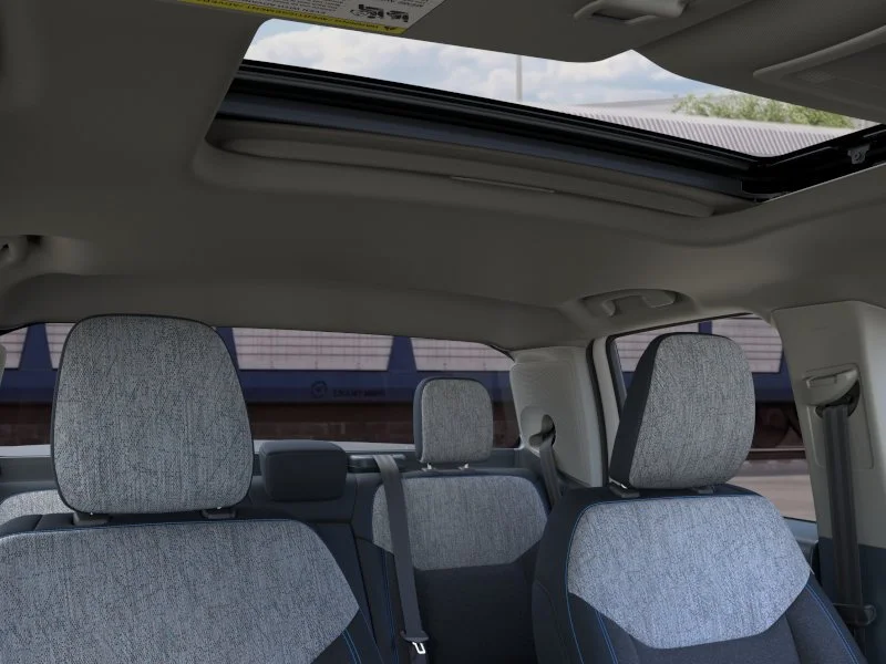 New 2026 Space White Metallic Ford XLT image 12