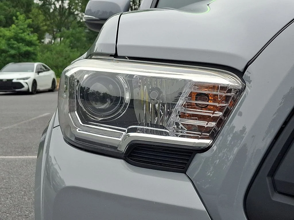 Used 2019  Toyota TRD Sport image 9