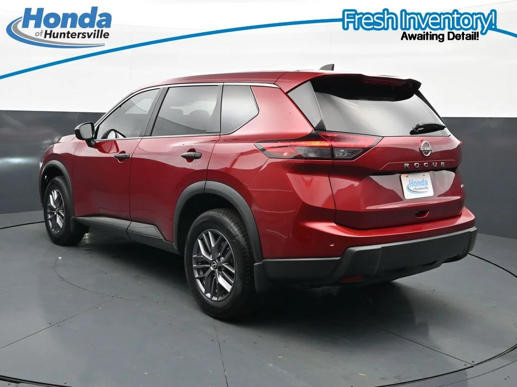 Used 2024 Scarlet Nissan S image 7