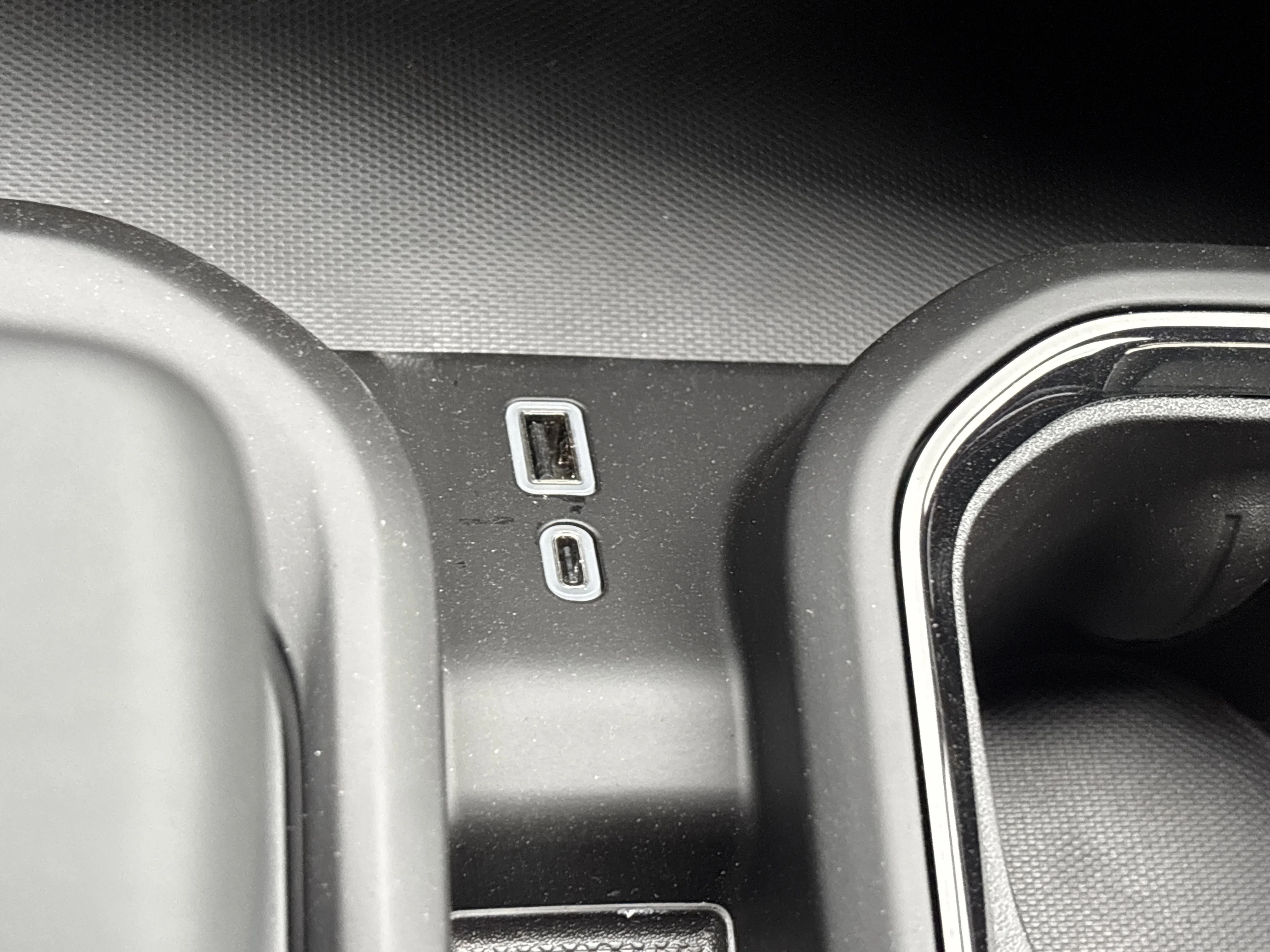 2026 GMC Sierra 1500 AT4X - Photo 48