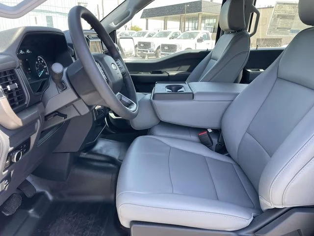 New 2026 Oxford White Ford XL image 15