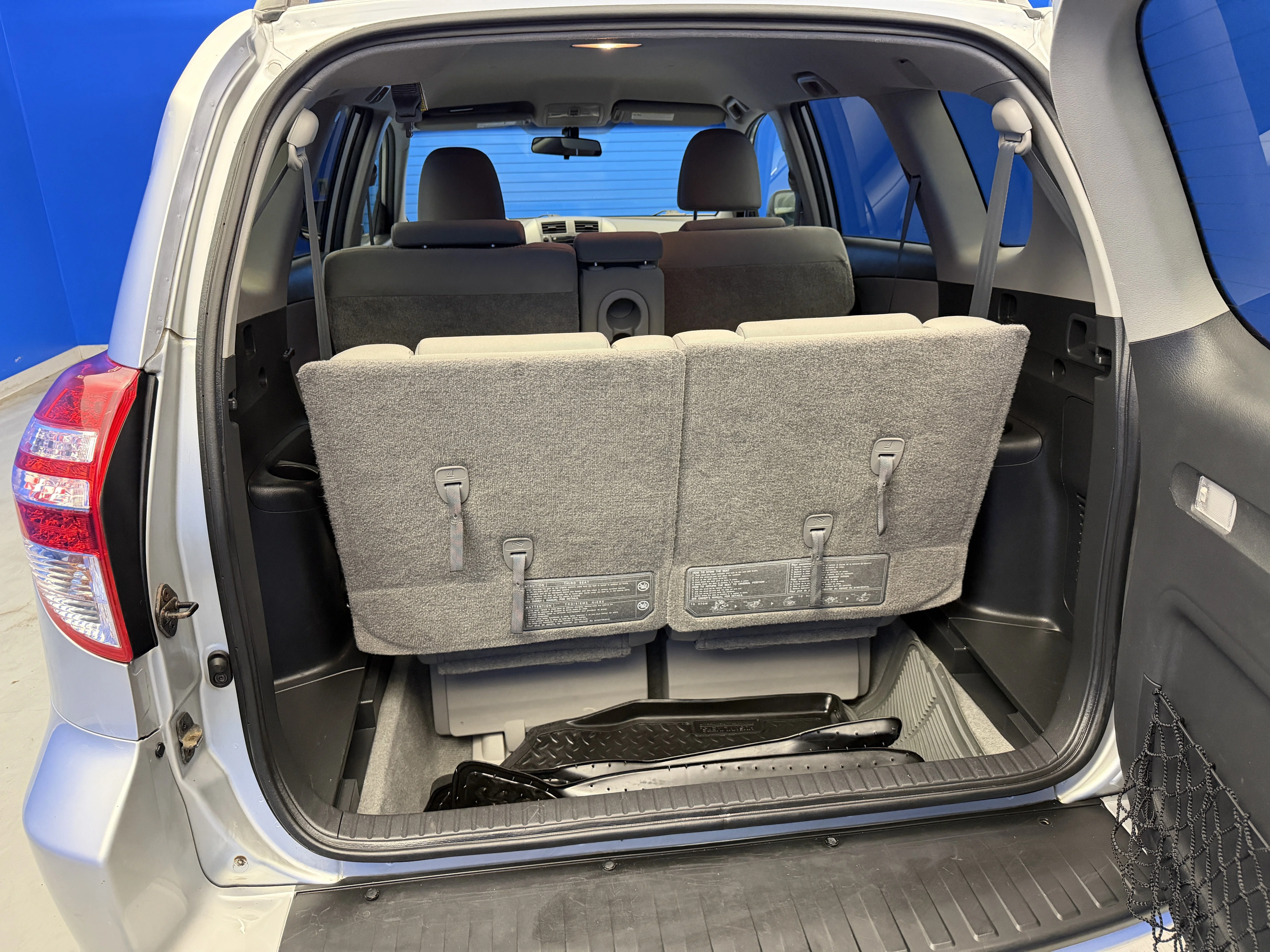 Used 2011 Classic Silver Metallic Toyota BASE image 23