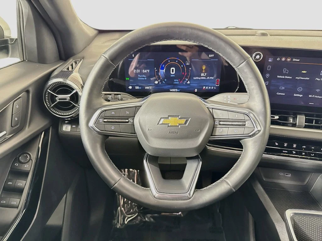 Used 2026 White Chevrolet LT image 11