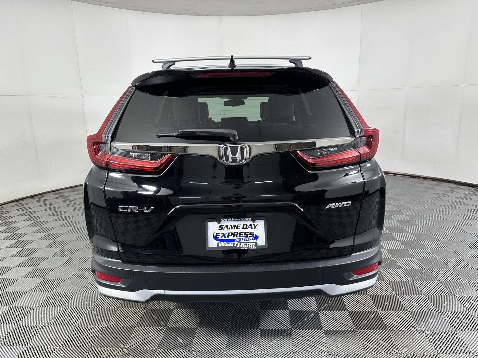 Used 2022 Crystal Black Pearl Honda EX-L image 26