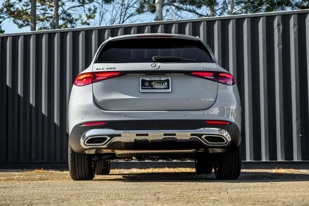 Certified Used 2026  Mercedes-Benz GLC 300 image 8