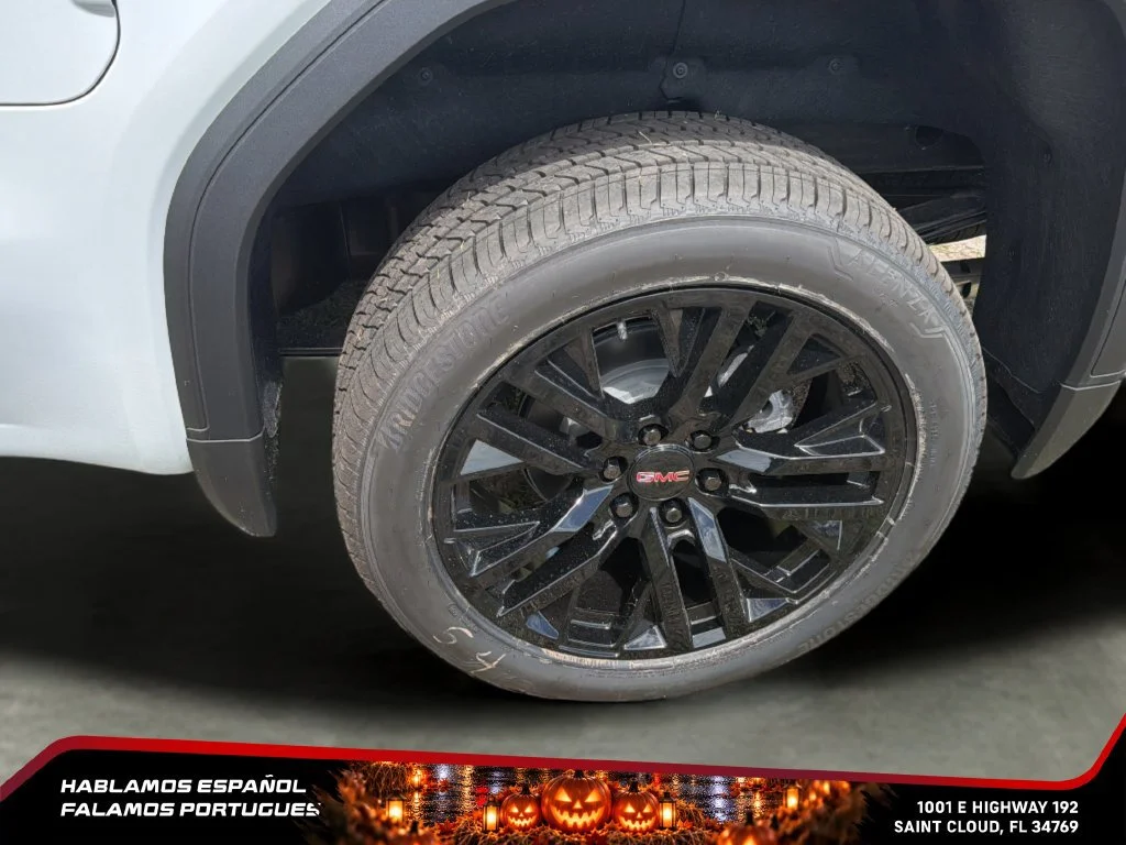 New 2026 Glacier White Tricoat GMC Denali image 36