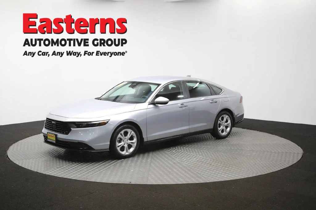 Used 2025 Silver Honda LX image 56