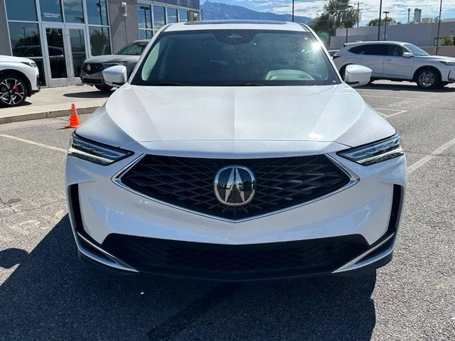 Certified Used 2025 Platinum White Pearl Acura Base image 5